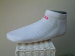 Wilson Mens 3PP Liner (Ankle) Tennis Socks- White with Red Logo